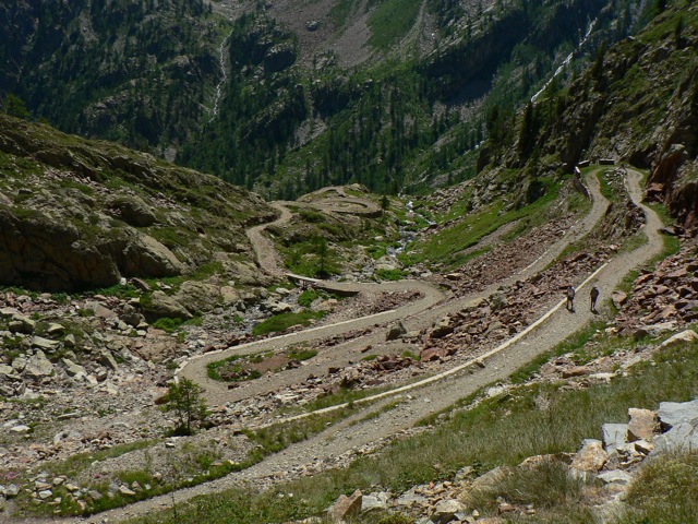 La strada per la Valscura