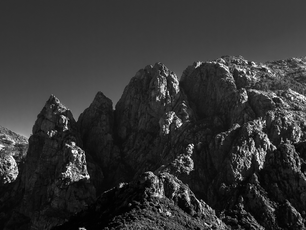 Gorges de la Spelonca dalla strada per Ota